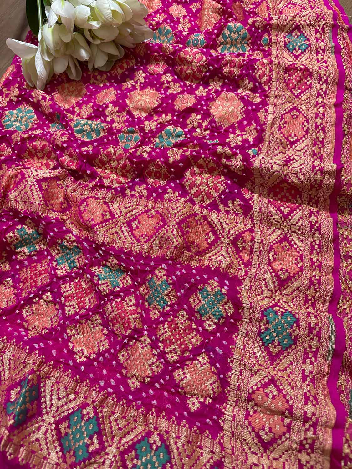 Pink Banarasi Bandhani Pure Georgette Meenakari Dupatta - Luxurion World