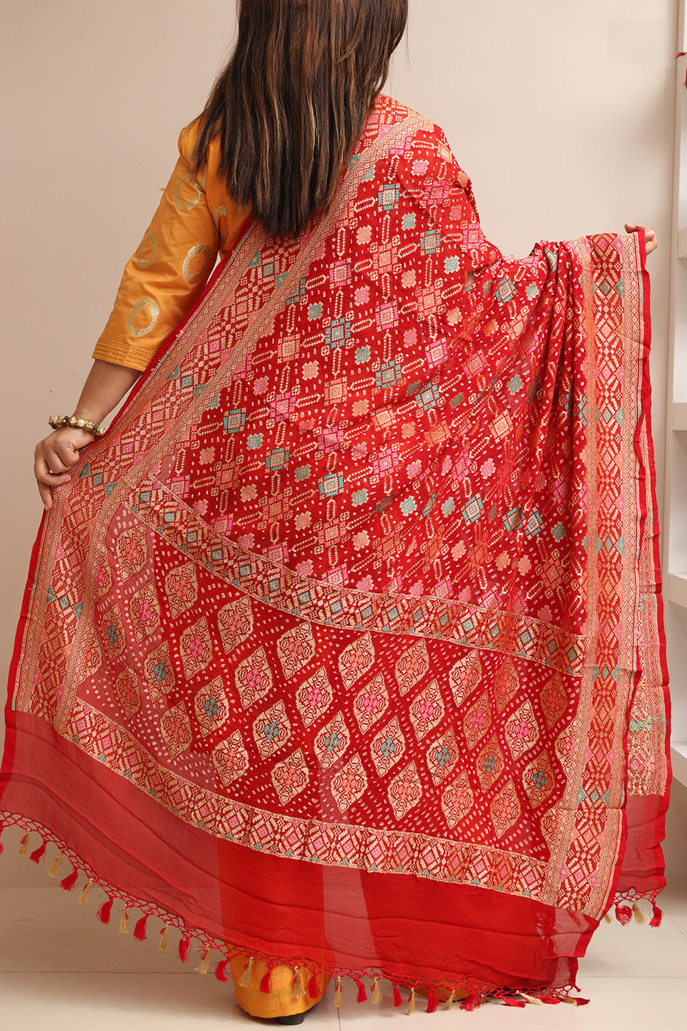 Red Banarasi Bandhani Pure Georgette Meenakari Dupatta - Luxurion World- Crafted Heirlooms