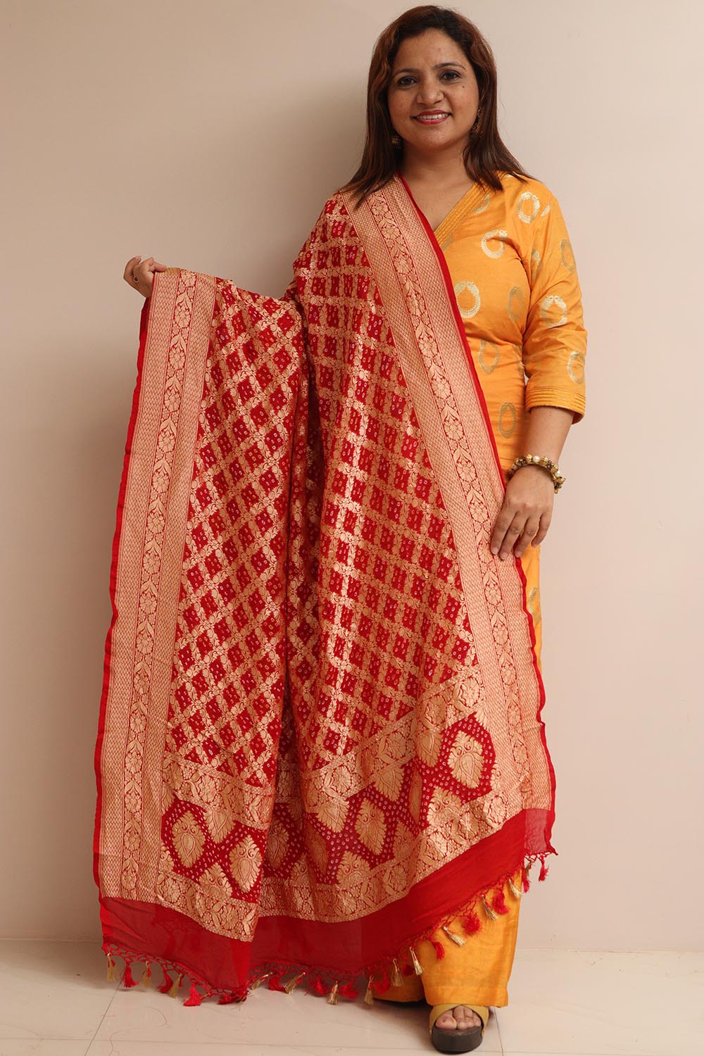 Red Banarasi Bandhani Pure Georgette Dupatta - Luxurion World- Crafted Heirlooms