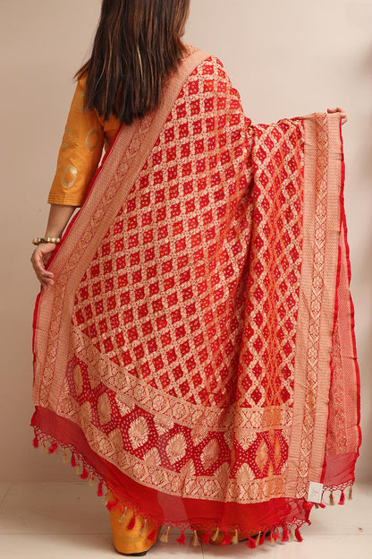 Red Banarasi Bandhani Pure Georgette Dupatta - Luxurion World