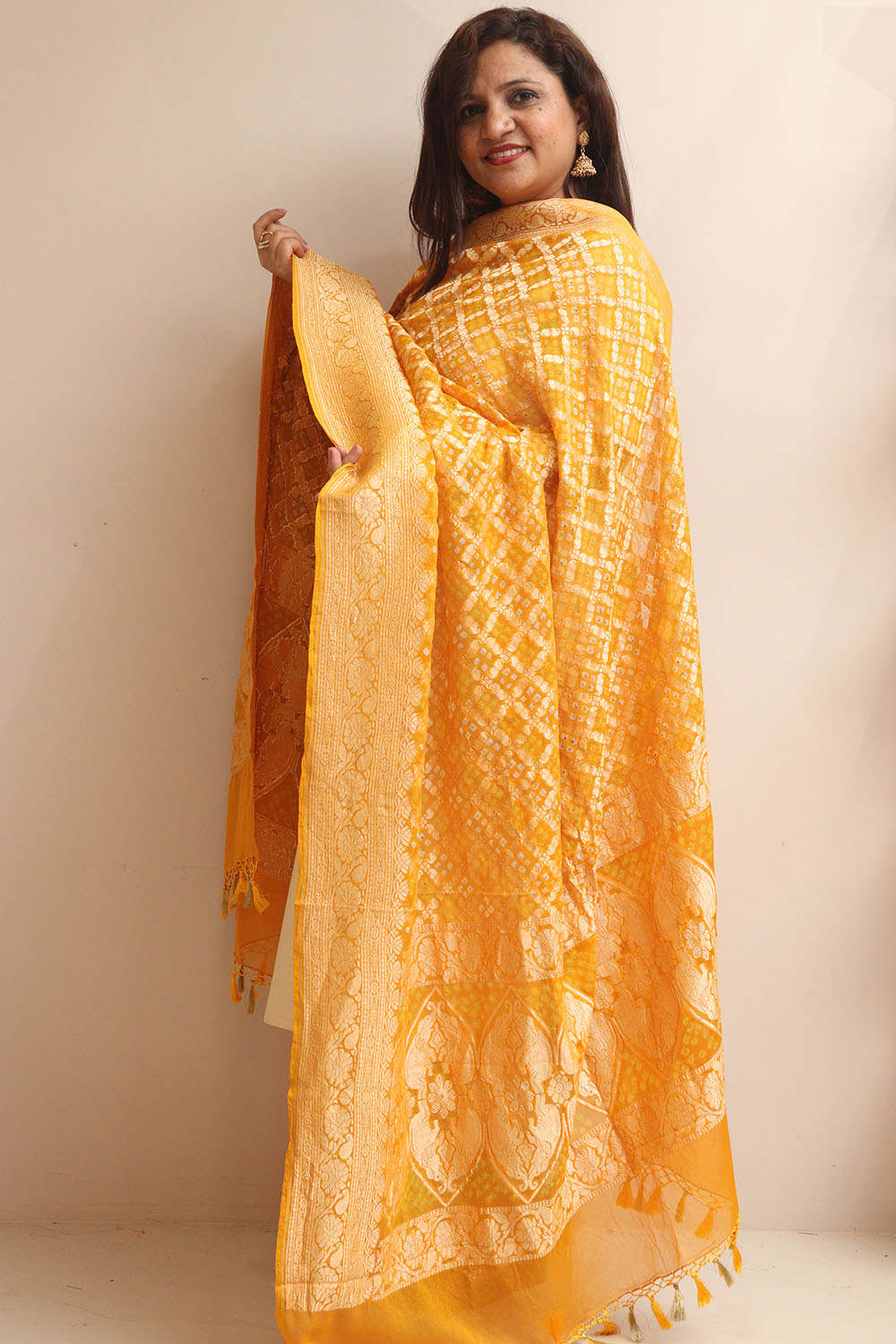 Yellow Banarasi Bandhani Pure Georgette Dupatta - Luxurion World