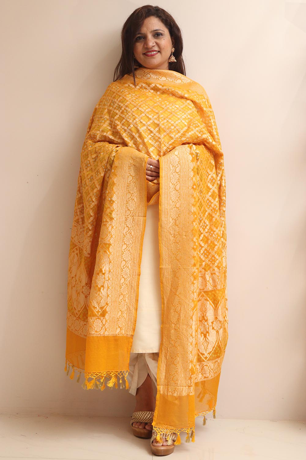 Yellow Banarasi Bandhani Pure Georgette Dupatta - Luxurion World