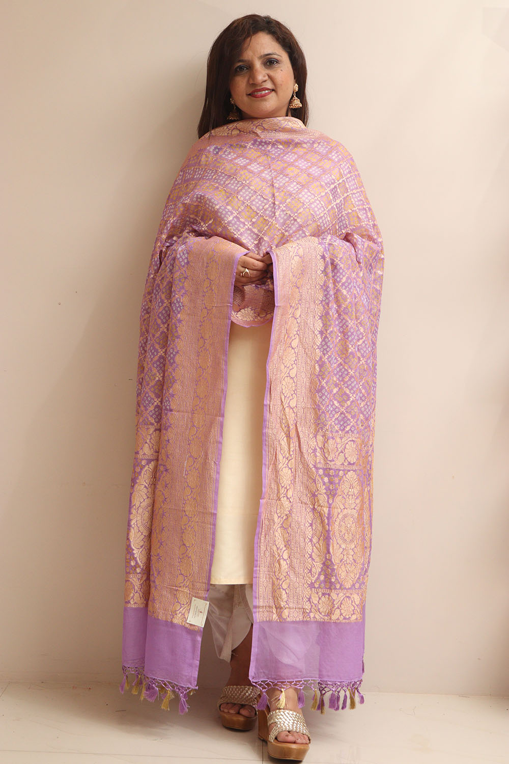 Elegant Purple Banarasi Bandhani Pure Georgette Dupatta - Luxurion World- Crafted Heirlooms