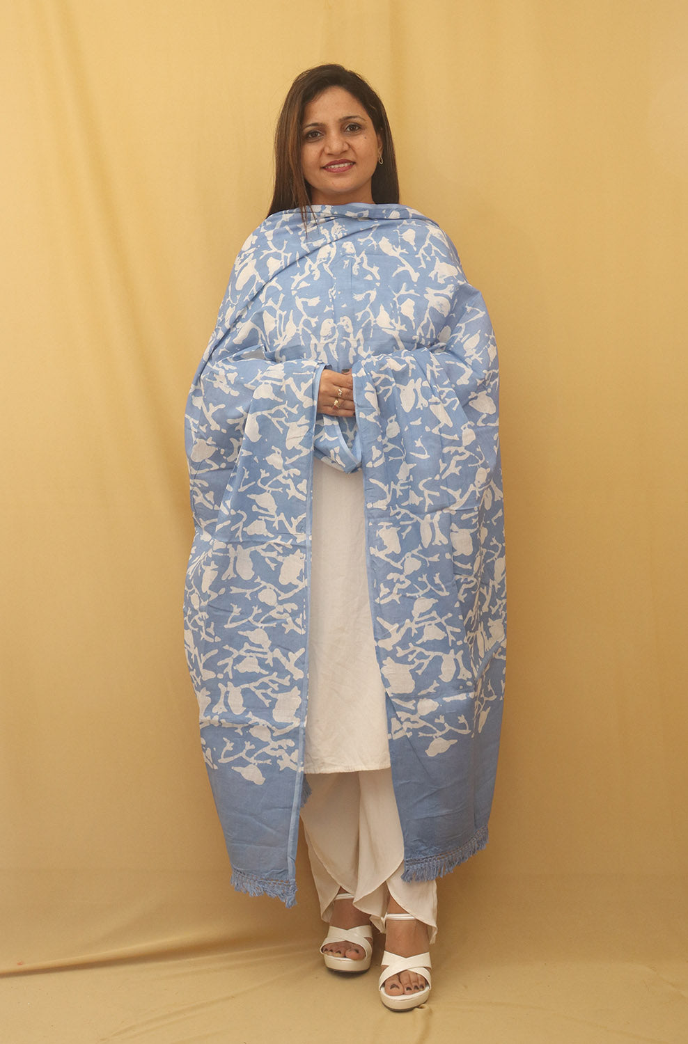 Blue Batik Cotton Dupatta - Luxurion World