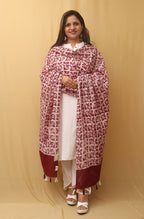 Maroon And White Batik Printed Cotton Dupatta - Luxurion World