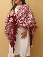 Maroon And White Batik Printed Cotton Dupatta - Luxurion World