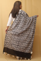Black And White Batik Printed Cotton Dupatta - Luxurion World