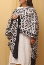 Black And White Batik Printed Cotton Dupatta - Luxurion World