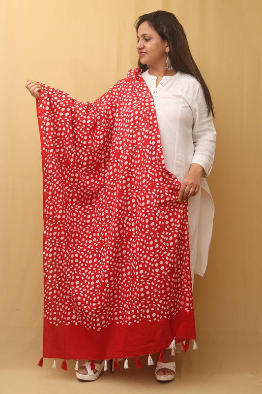 Red And White Batik Printed Cotton Dupatta - Luxurion World