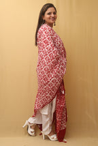 Red And White Batik Printed Cotton Dupatta - Luxurion World