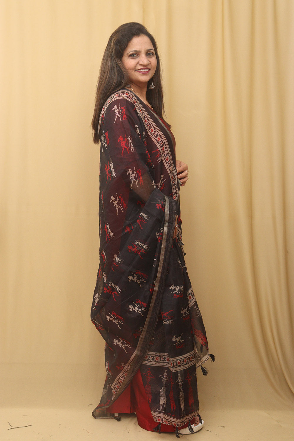 Chic Black Block Printed Chanderi Silk Dupatta With Elegant Tassel - Luxurion World
