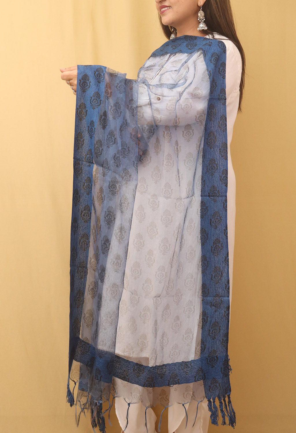 Blue Block Printed Organza Handwoven Border Dupatta - Luxurion World