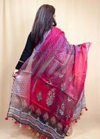 Stylish Pink Linen Dupatta with Digital Print for Fashionable Look - Luxurion World