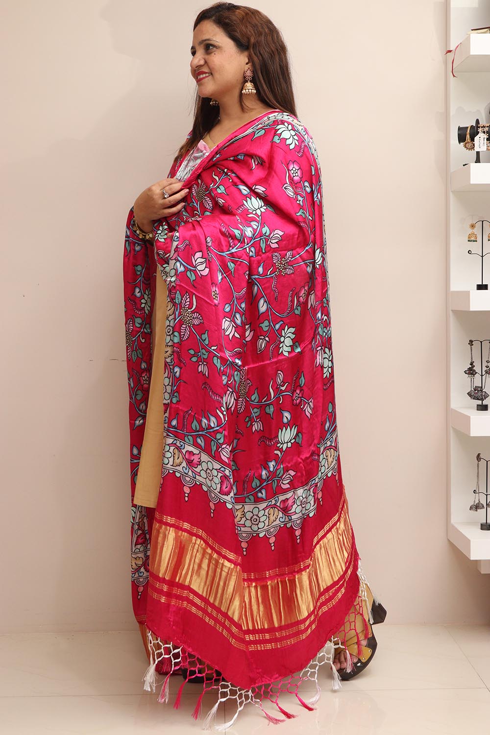 Pink Digital Printed Floral Design Modal Silk Dupatta - Luxurion World