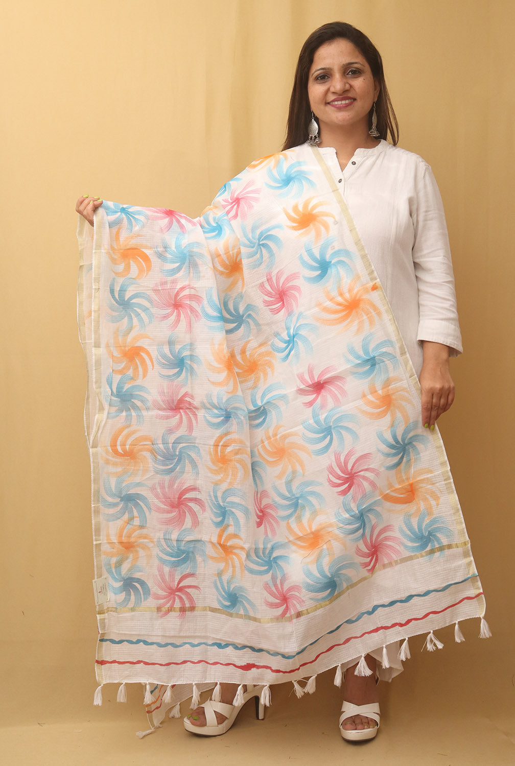 White Hand Painted Kota Dupatta - Luxurion World