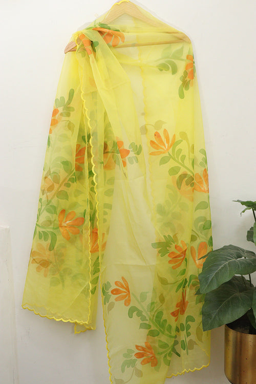 Exquisite Yellow Hand Painted Silk Dupatta with Scalloped Border - Luxurion World