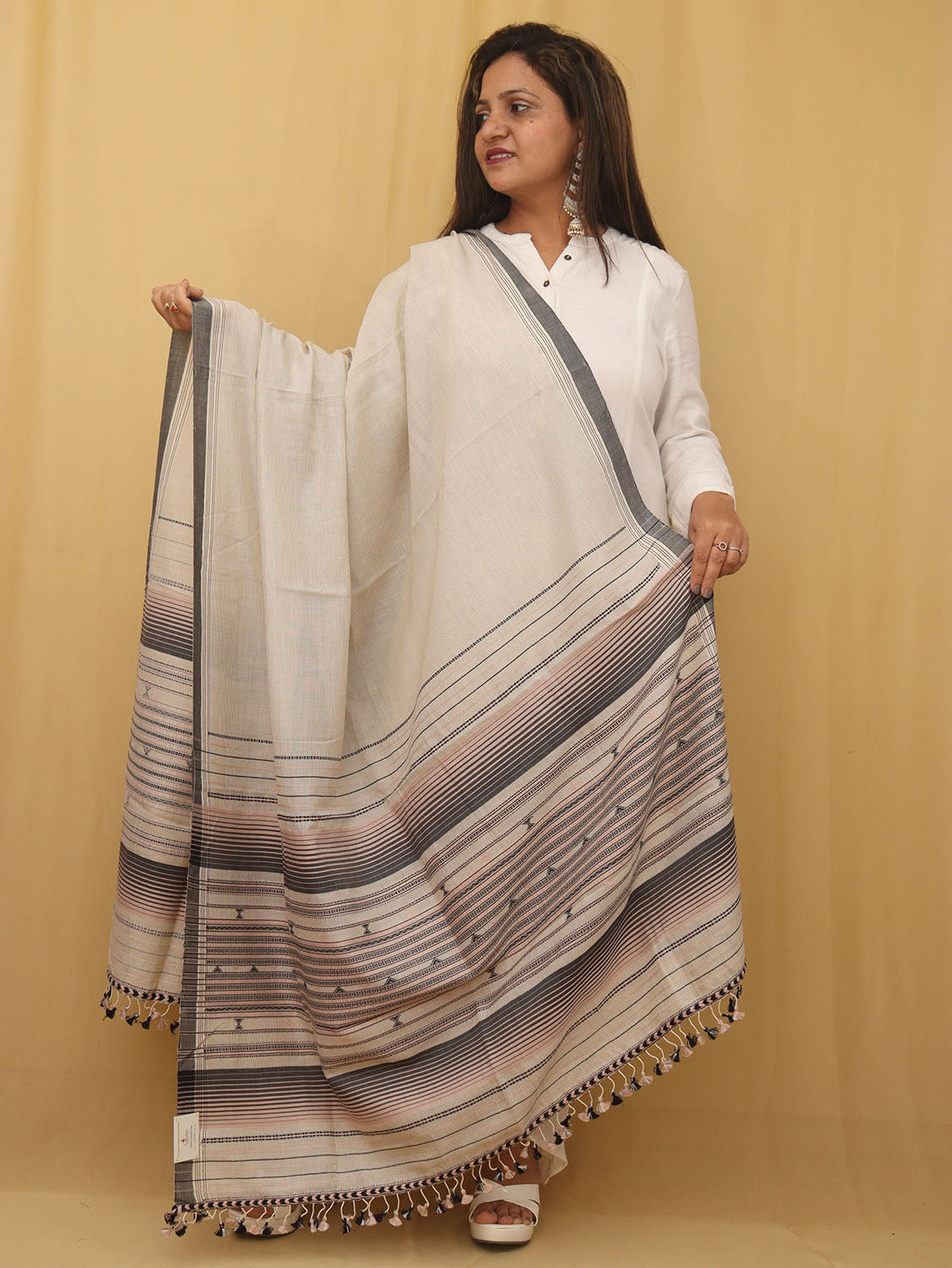 Handcrafted Pastel Bhujodi Cotton Dupatta with Intricate Embroidery - Luxurion World
