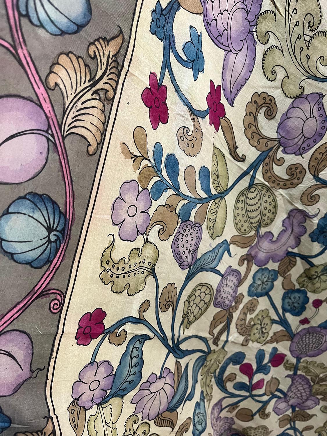 Exquisite Multicolor Kalamkari Hand Painted Pure Bangalore Silk Dupatta - Luxurion World