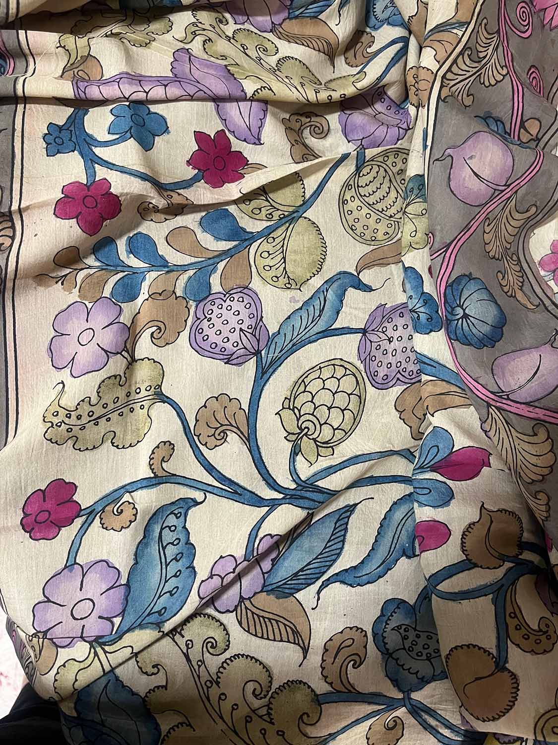 Exquisite Multicolor Kalamkari Hand Painted Pure Bangalore Silk Dupatta - Luxurion World
