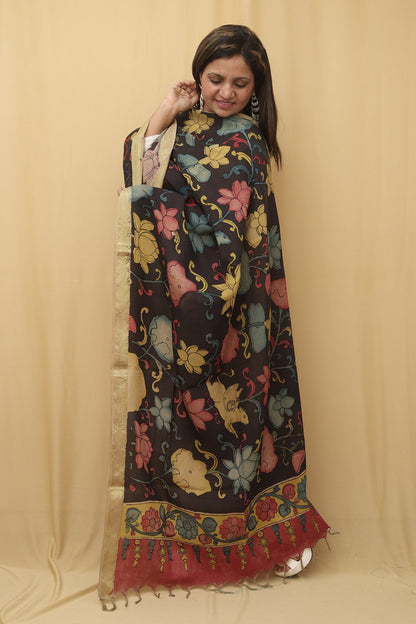 Stylish Multicolor Kalamkari Silk Dupatta for a Vibrant Look