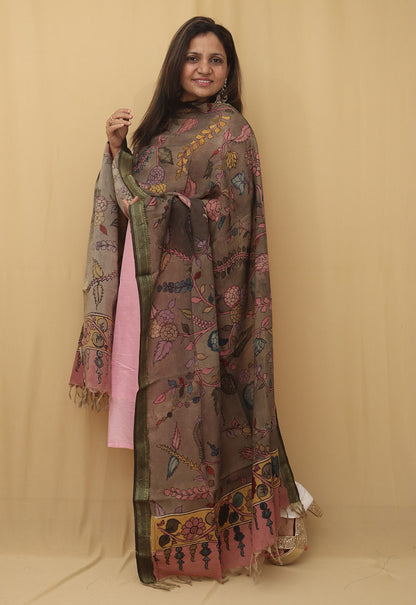 Stylish Multicolor Kalamkari Silk Dupatta for a Chic Look
