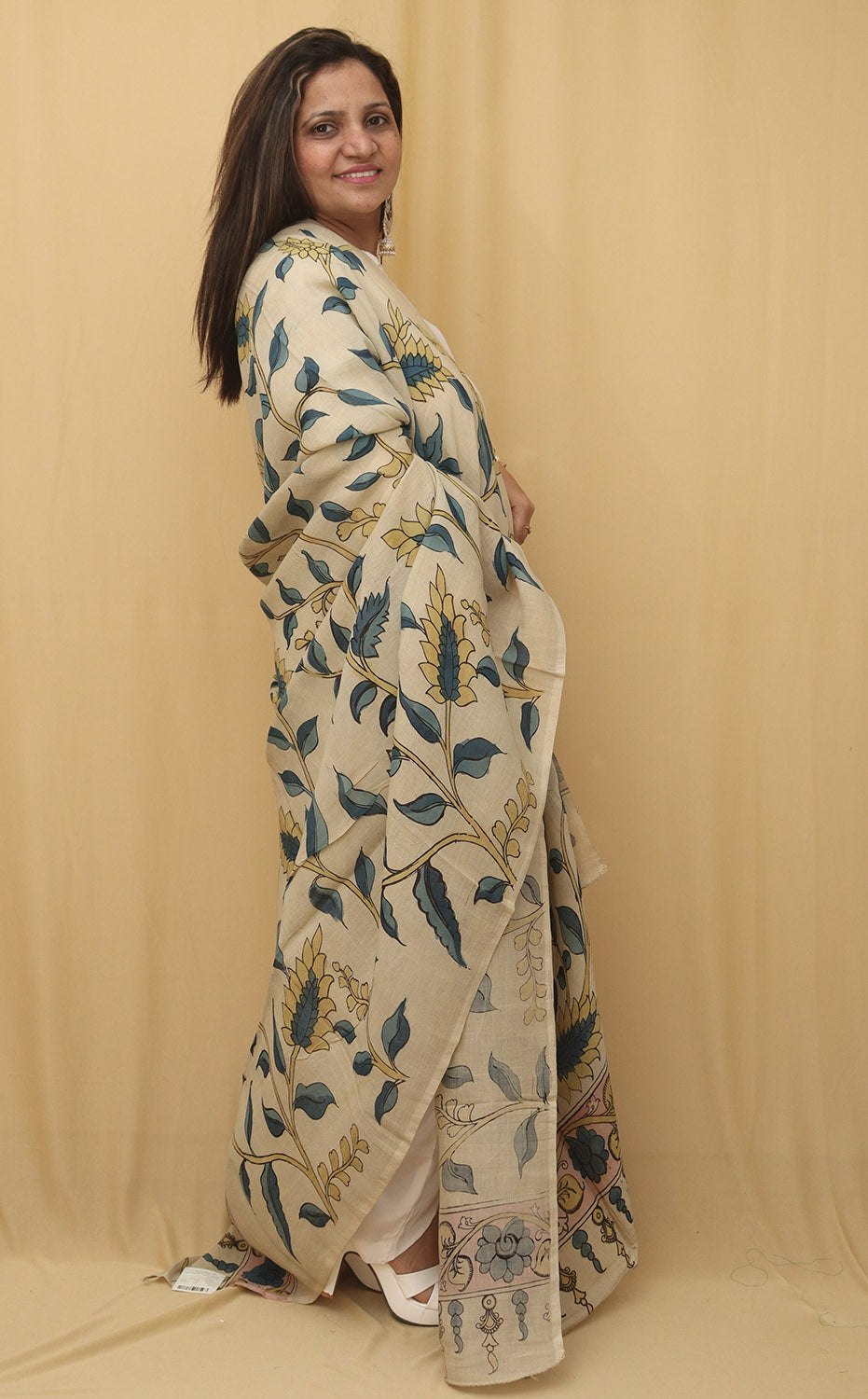 Stunning Off White Kalamkari Pure Silk Dupatta for Elegant Look - Luxurion World