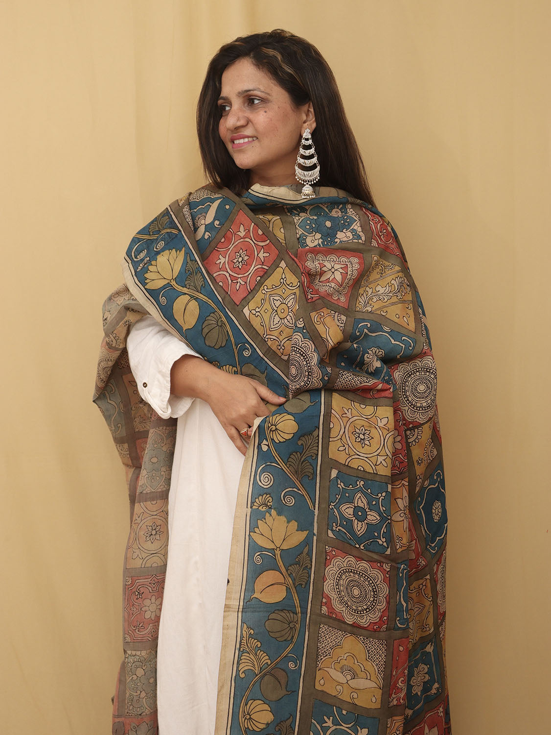 Stunning Multicolor Kalamkari Silk Dupatta with Pen Work - Luxurion World