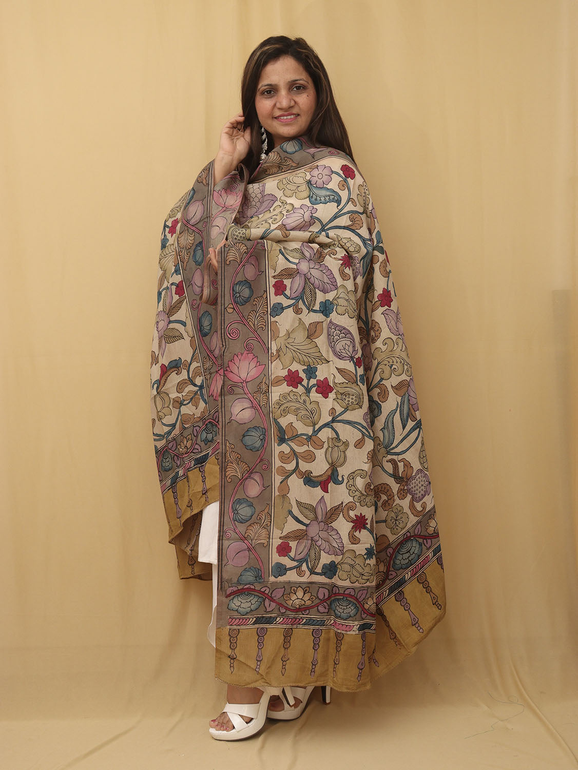 Stylish Multicolor Kalamkari Pure Silk Dupatta for Fashionable Look