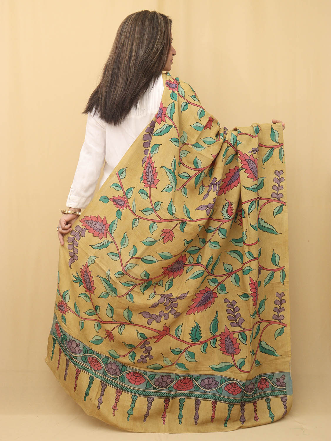 Stunning Yellow Pen Kalamkari Pure Silk Dupatta - Perfect for Any Occasion - Luxurion World