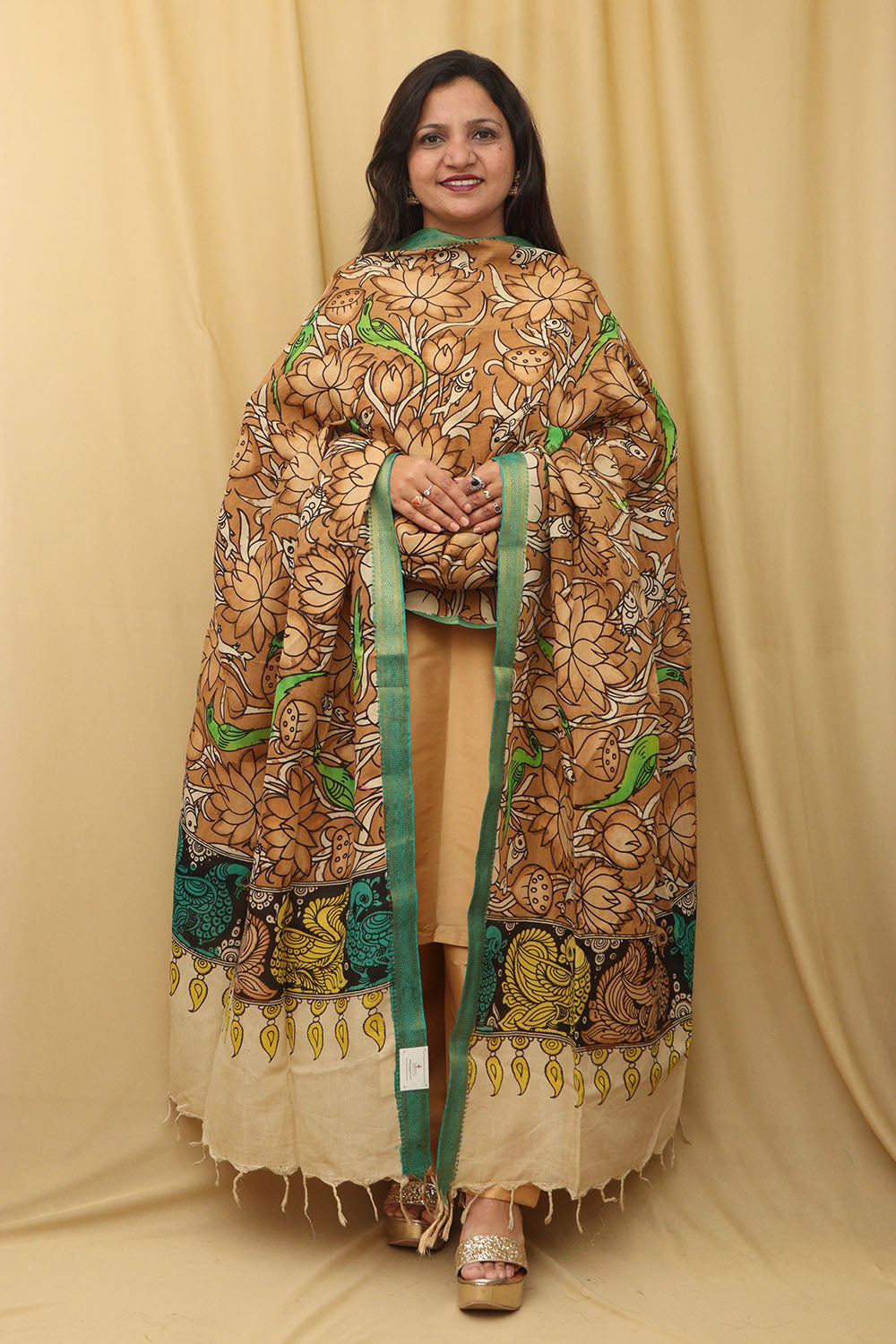 Exquisite Golden Kalamkari Hand Painted Pure Bangalore Silk Dupatta - Luxurion World