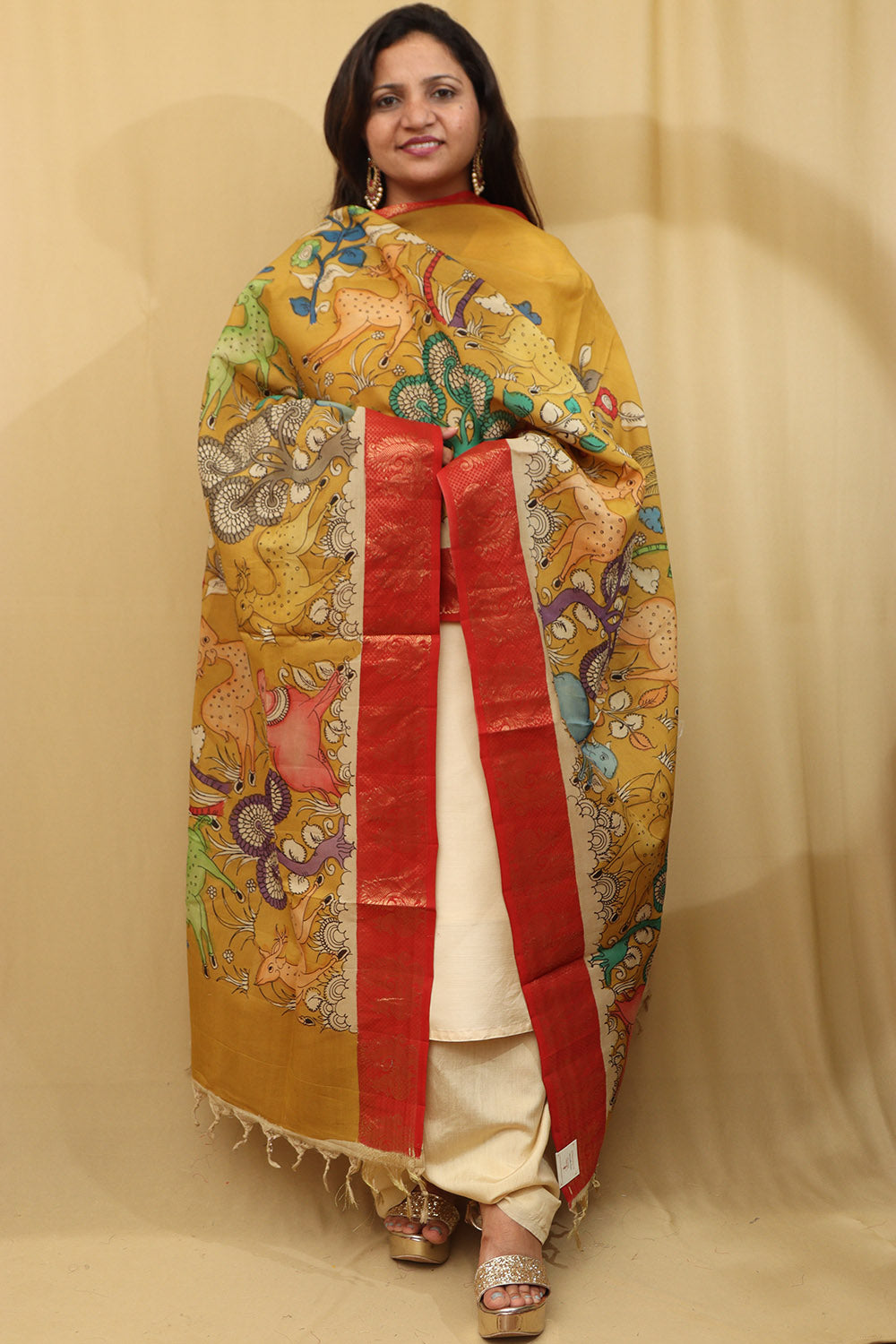 Yellow Kalamkari Hand Painted Mangalagiri Silk Dupatta - Luxurion World