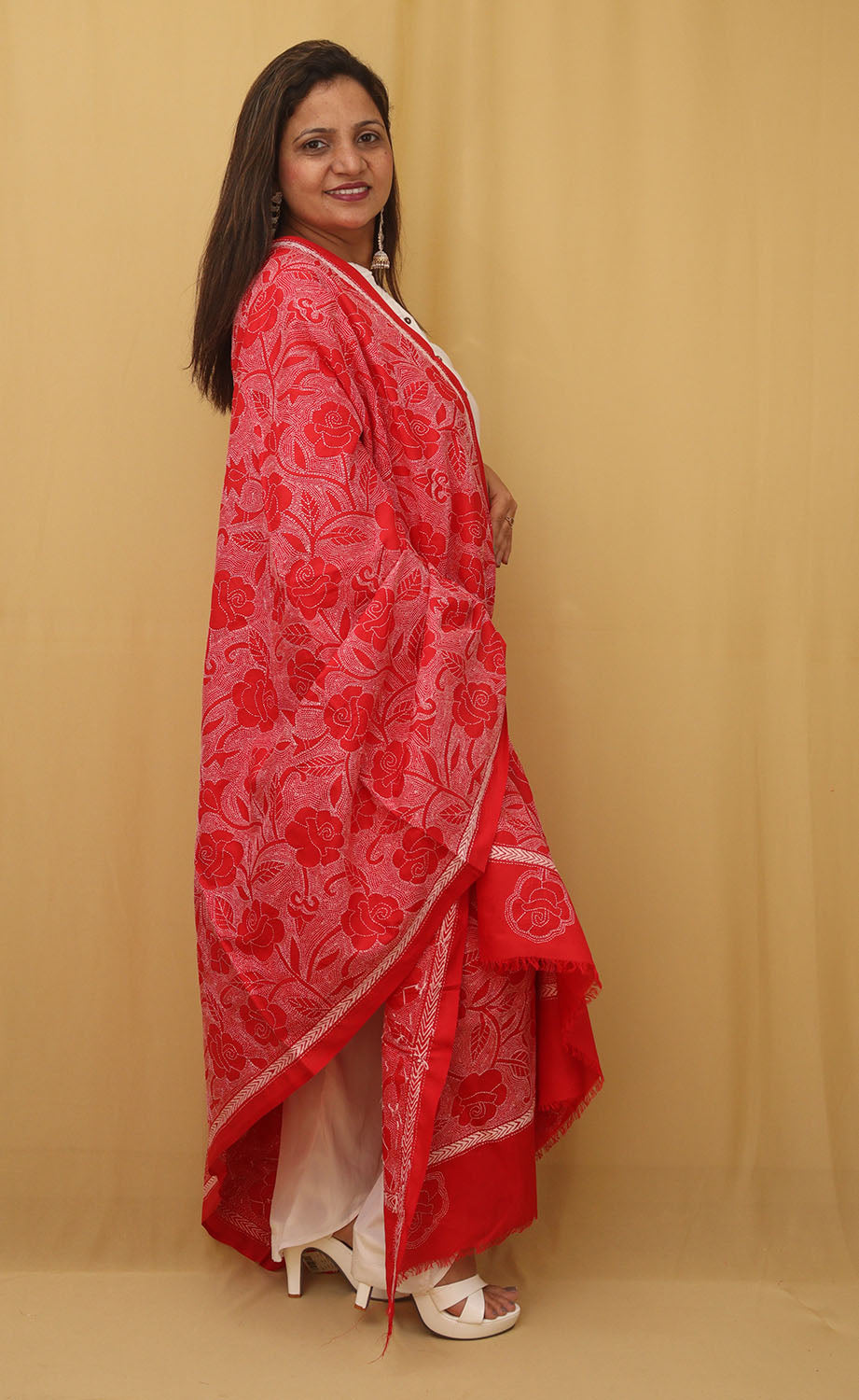 Red Hand Embroidered Kantha Pure Bangalore Silk Dupatta - Luxurion World