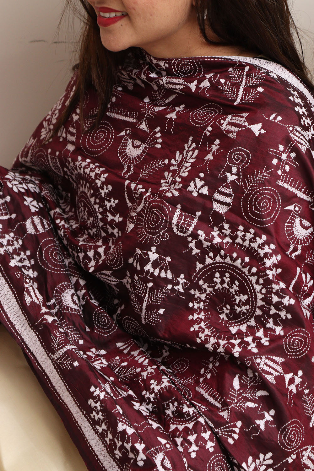 Maroon Hand Embroidered Warli Design Kantha Pure Silk Dupatta - Luxurion World- Crafted Heirlooms