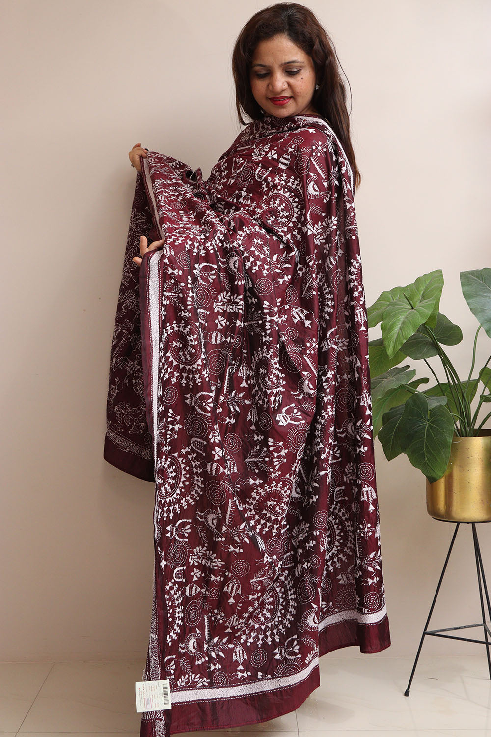 Maroon Hand Embroidered Warli Design Kantha Pure Silk Dupatta - Luxurion World- Crafted Heirlooms