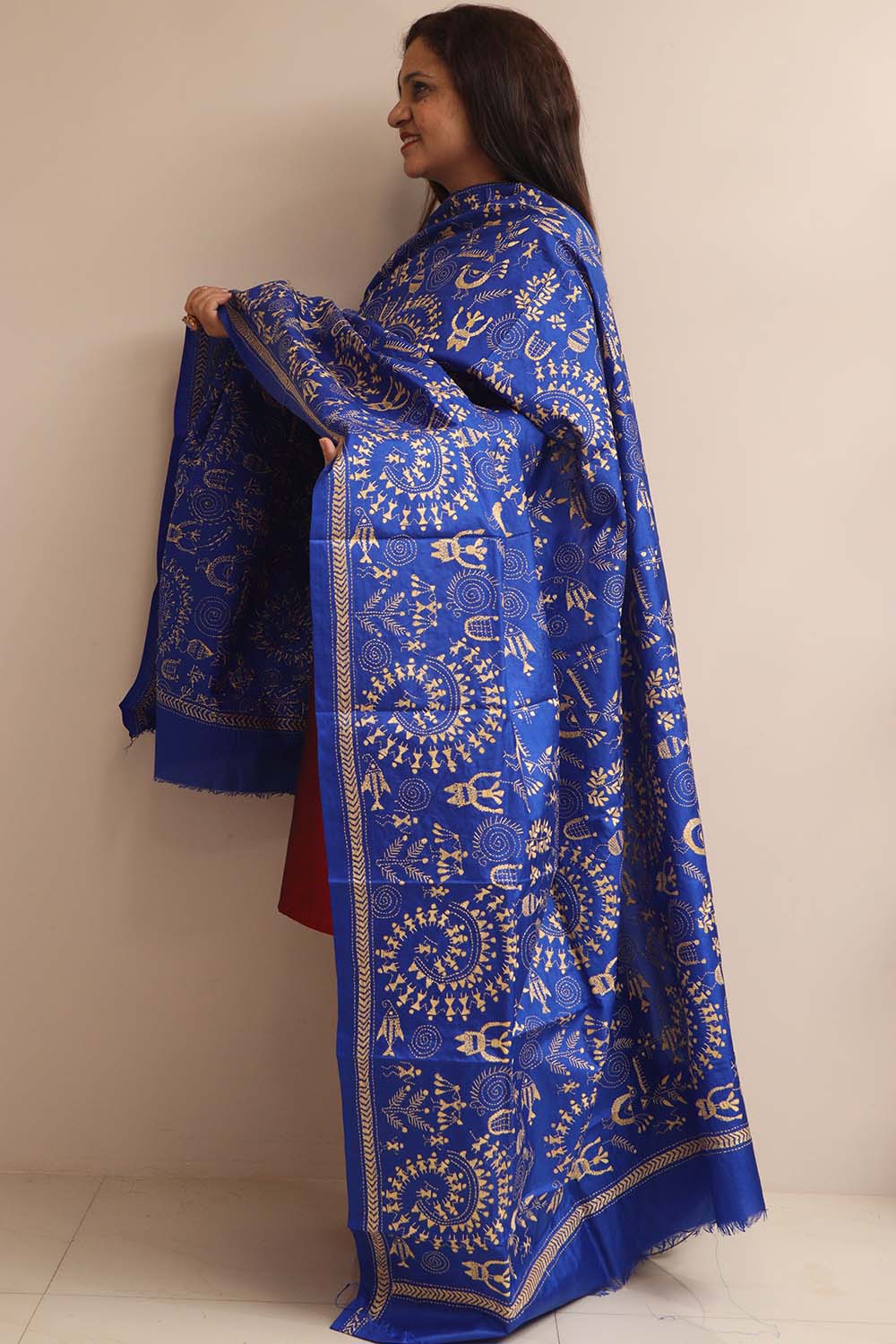 Blue Hand Embroidered Kantha Pure Bangalore Silk Dupatta - Luxurion World