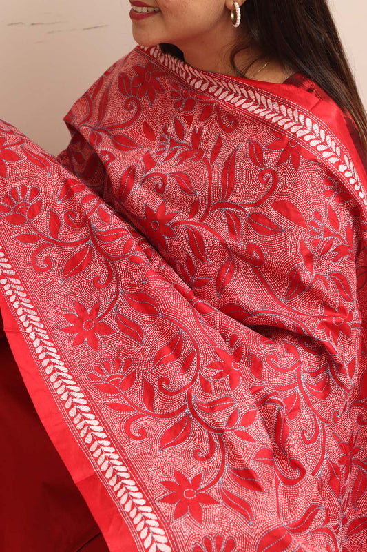 Red Hand Embroidered Kantha Pure Bangalore Silk Dupatta - Luxurion World