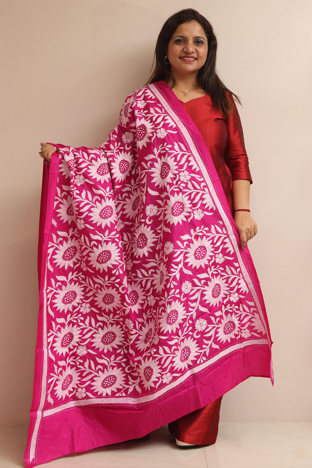 Pink Hand Embroidered Kantha Pure Bangalore Silk Dupatta - Luxurion World