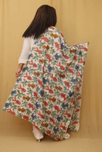 Stunning Off White Kantha Tussar Silk Dupatta with Hand Embroidery - Luxurion World