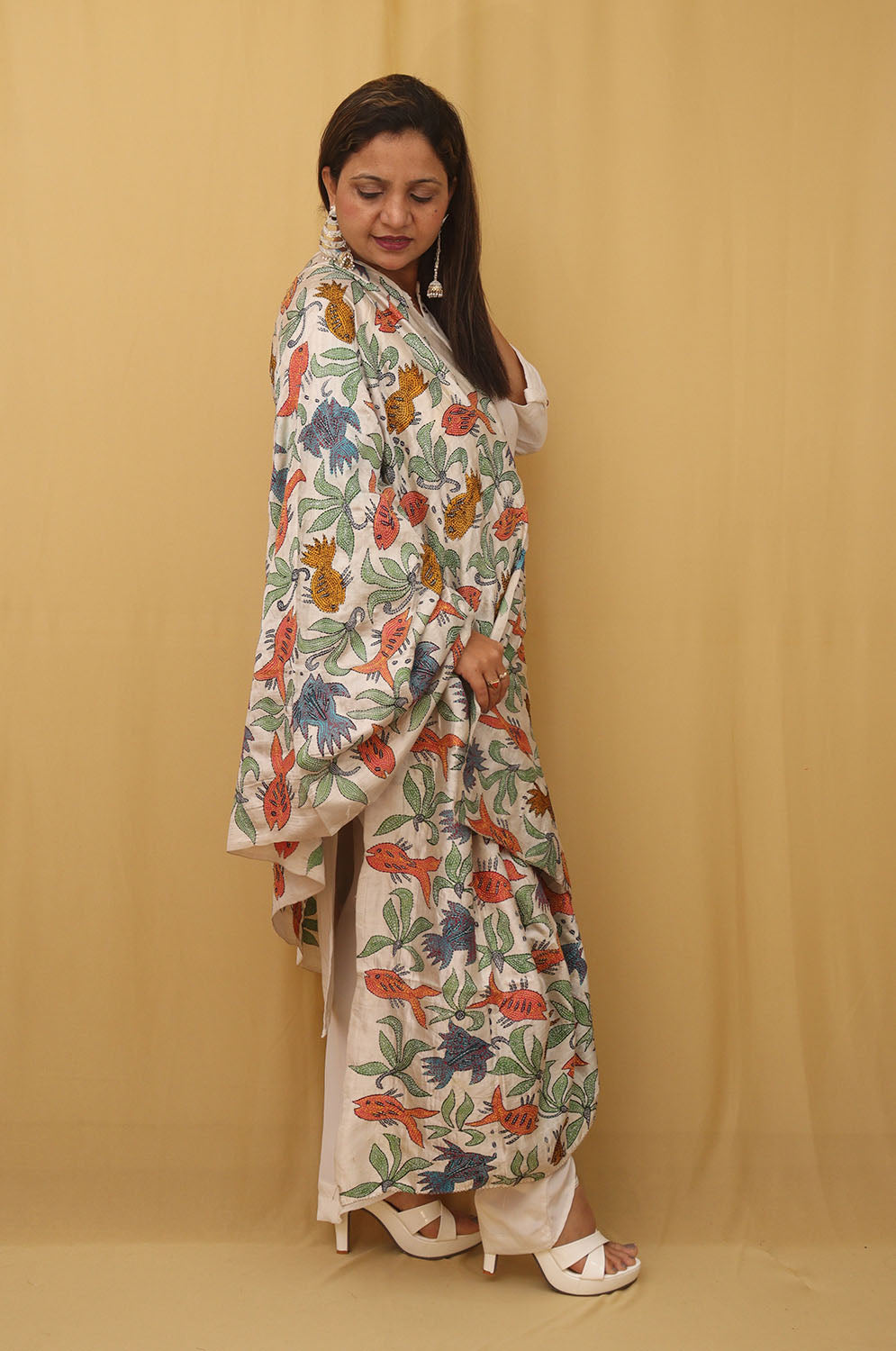 Stunning Off White Kantha Tussar Silk Dupatta with Hand Embroidery