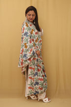 Stunning Off White Kantha Tussar Silk Dupatta with Hand Embroidery - Luxurion World