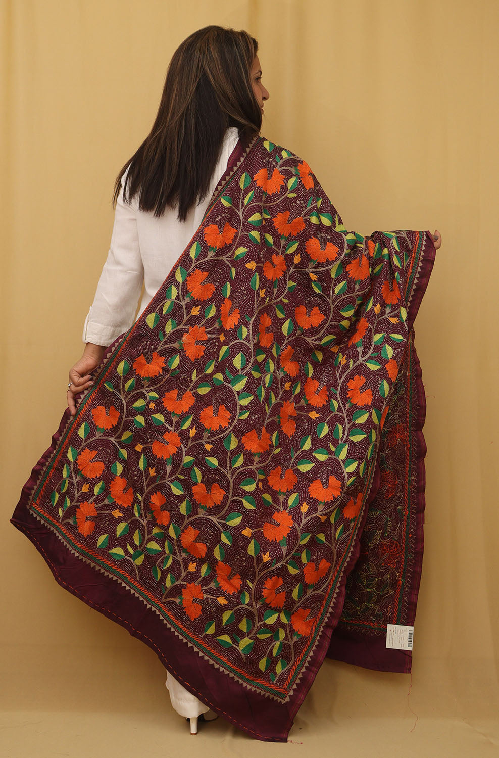 Exquisite Purple Kantha Silk Dupatta with Hand Embroidery - Luxurion World