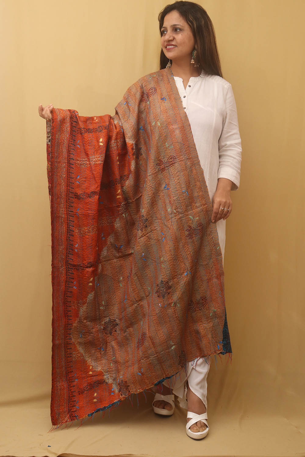 Multicolor Hand Embroidered Kantha Pure Silk Reversible Dupatta - Luxurion World