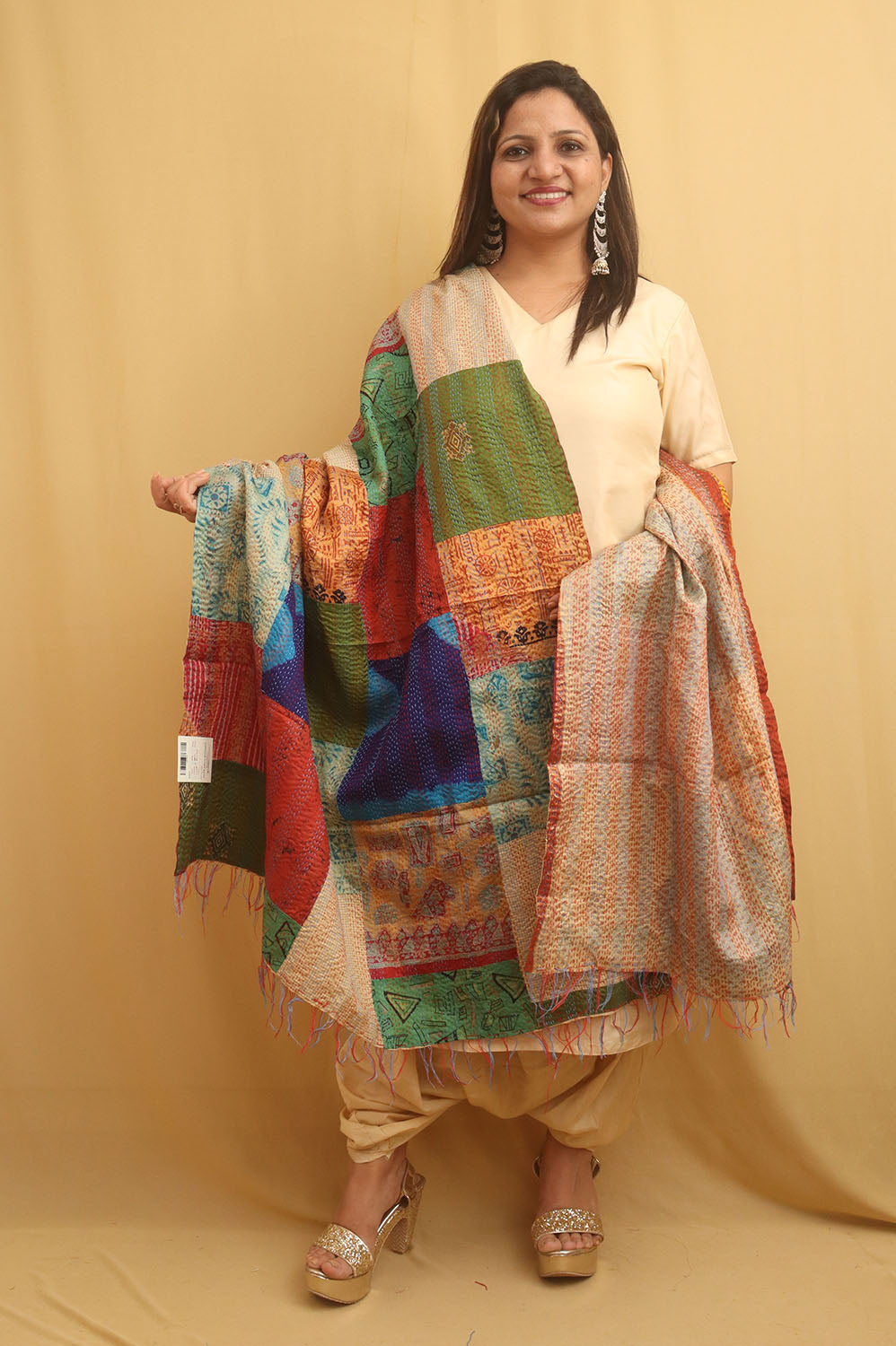 Multicolor Hand Embroidered Kantha Pure Silk Reversible Dupatta - Luxurion World