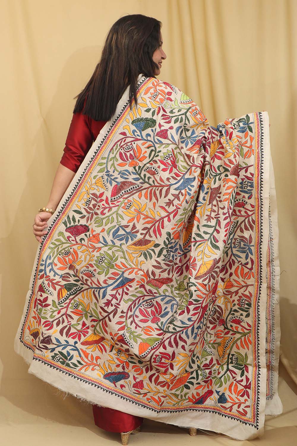 Vibrant Multicolor Hand Embroidered Kantha Tussar Silk Dupatta - Luxurion World