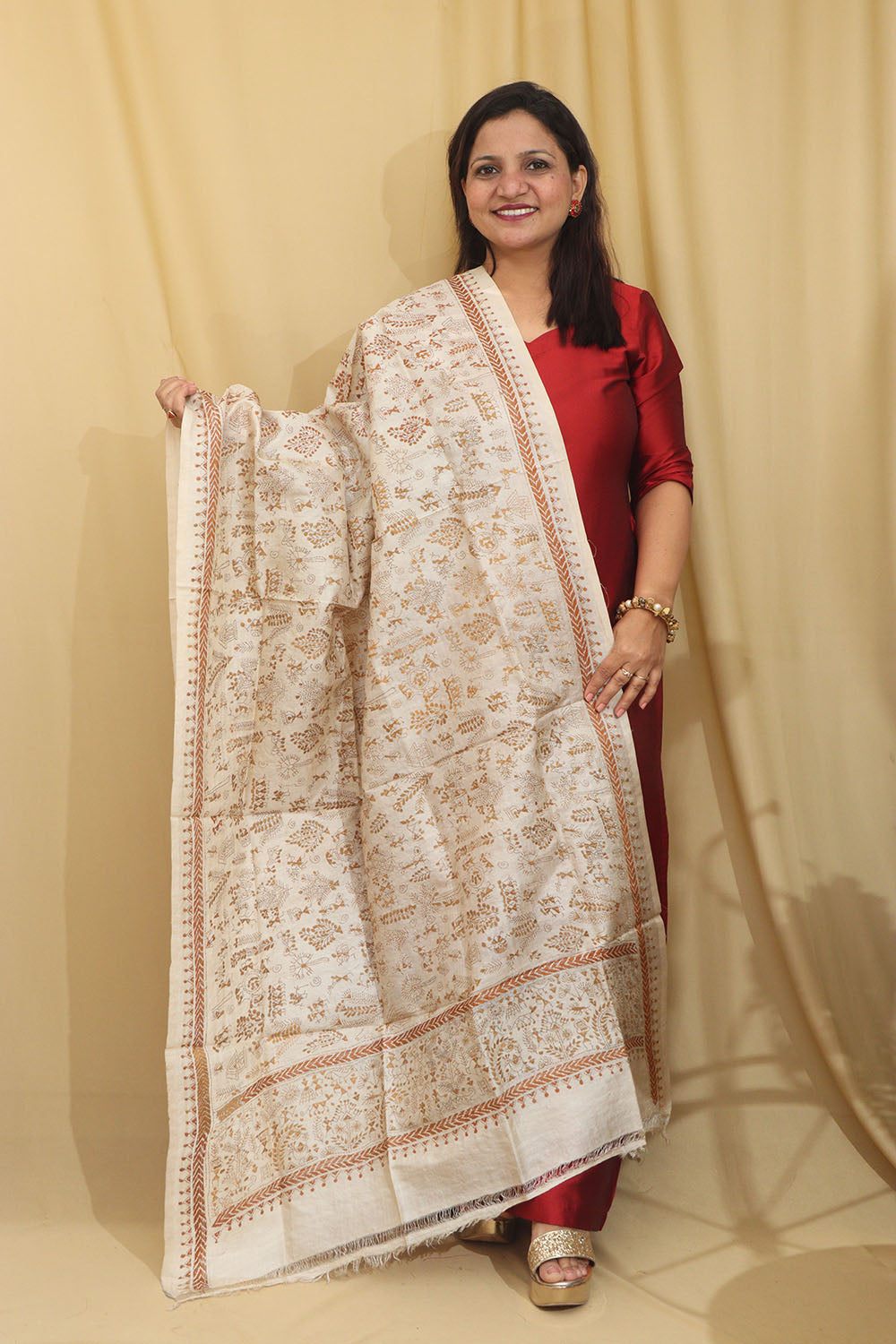 Vibrant Multicolor Hand Embroidered Kantha Pure Tussar Silk Dupatta - Luxurion World