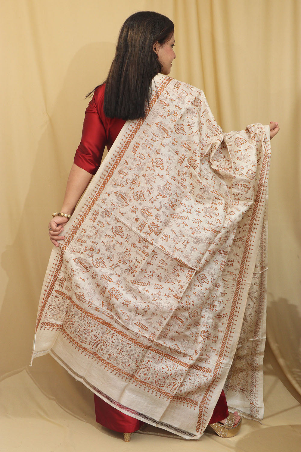 Vibrant Multicolor Hand Embroidered Kantha Pure Tussar Silk Dupatta - Luxurion World