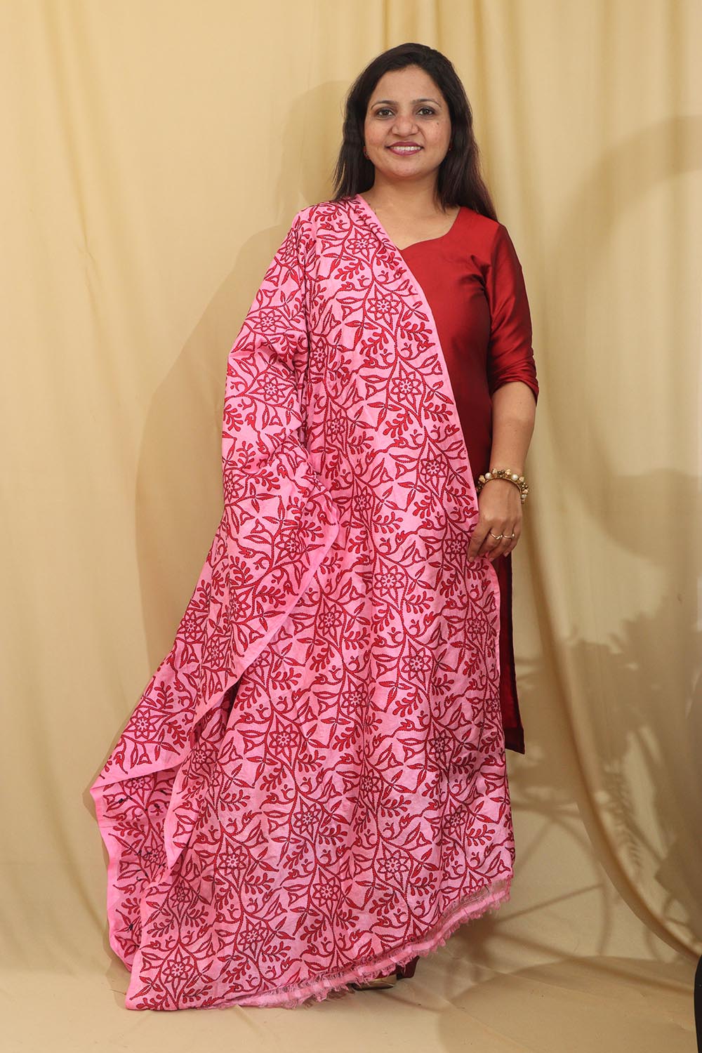 Pink Hand Embroidered Kantha Block Printed Pure Tussar Silk Dupatta - Luxurion World