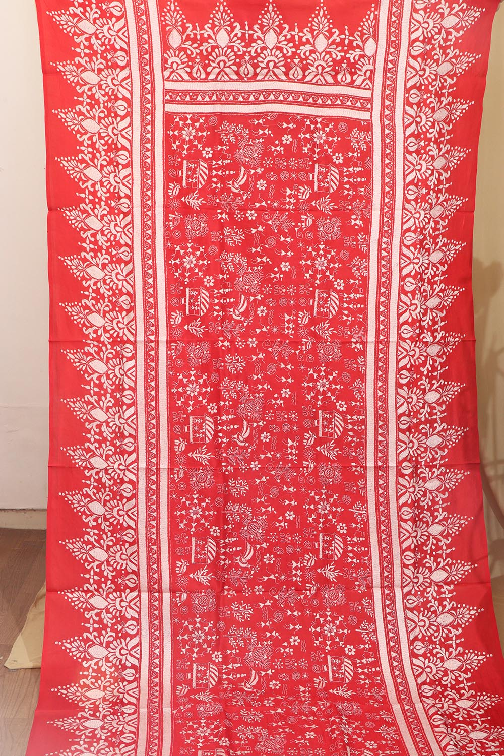 Red Hand Embroidered Kantha Pure Bangalore Silk Dupatta - Luxurion World