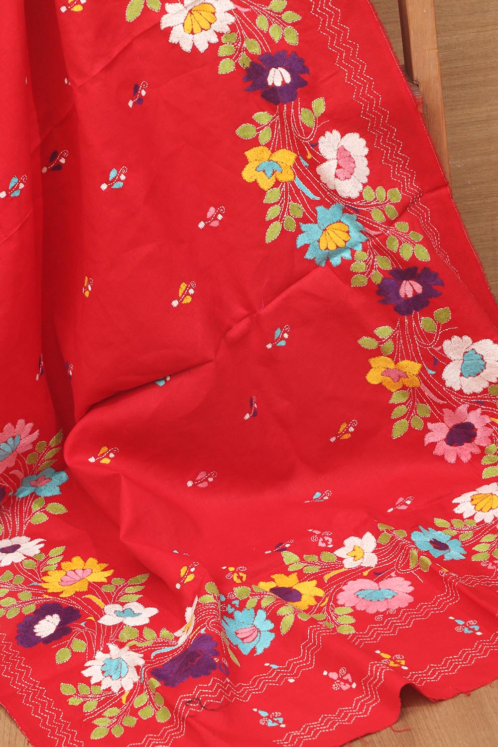 Red Hand Embroidered Kantha Pure Cotton Dupatta - Luxurion World