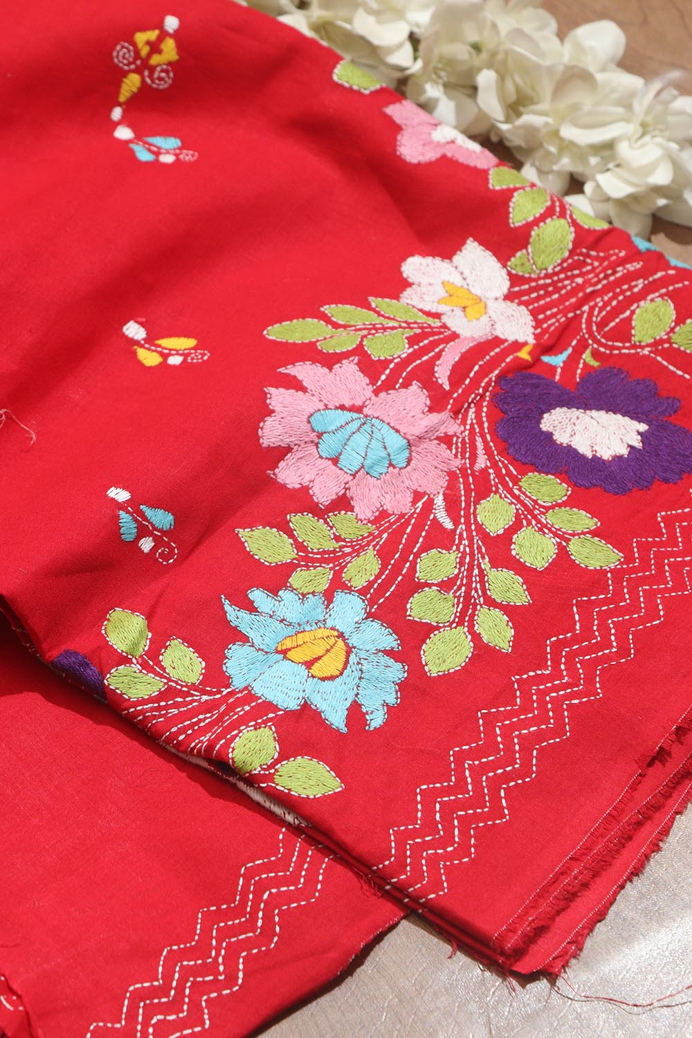 Red Hand Embroidered Kantha Pure Cotton Dupatta - Luxurion World